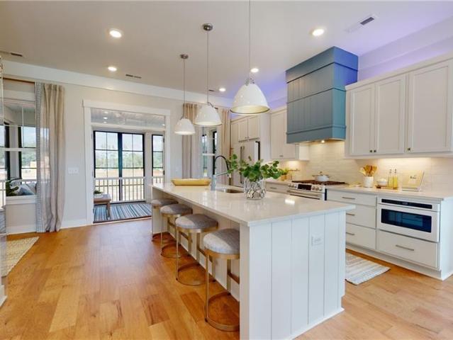 Condo for sale in Virginia