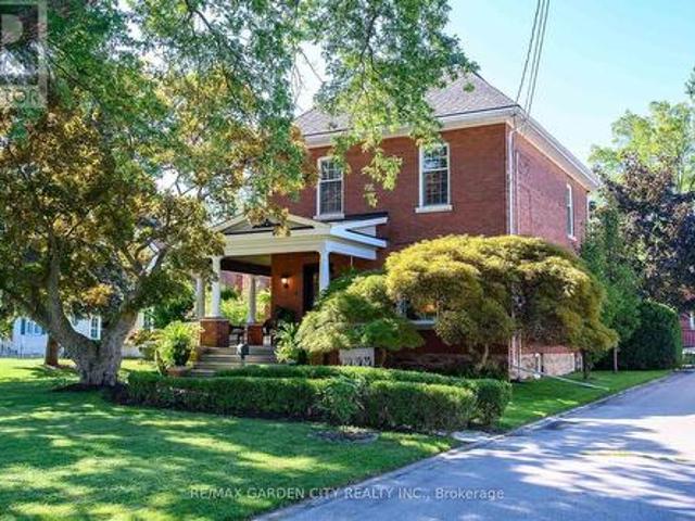 House for sale in Niagara, Ontario