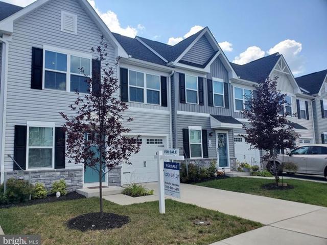 Townhouse for sale in Virginia