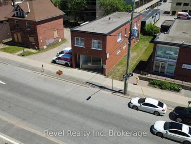 Commercial for rent in North Bay, Ontario