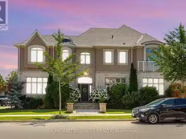 House for sale in Oakville, Golden Horseshoe