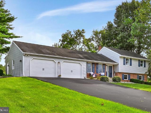 House for sale in Bainbridge, Pennsylvania