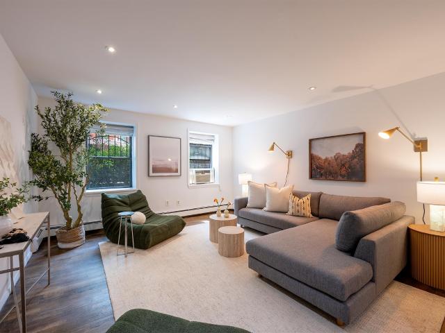 Condo for sale in Hudson, New Jersey