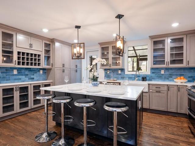 Condo for sale in Hudson, New Jersey
