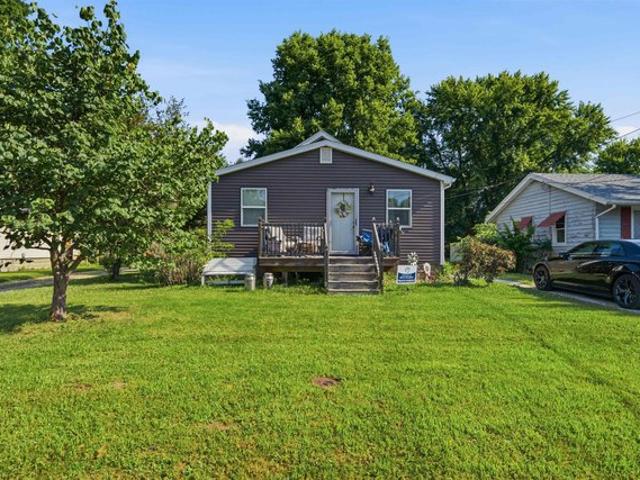House for sale in East Peoria, Illinois