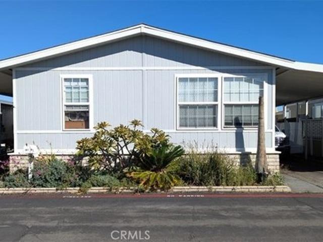 House for sale in Fountain Valley, California