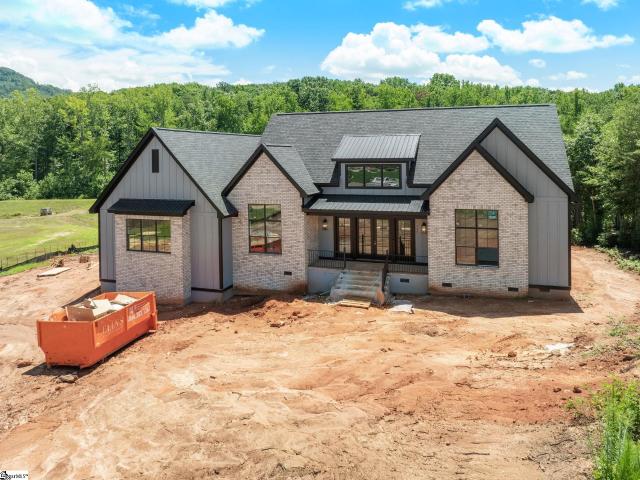 House for sale in Travelers Rest, South Carolina