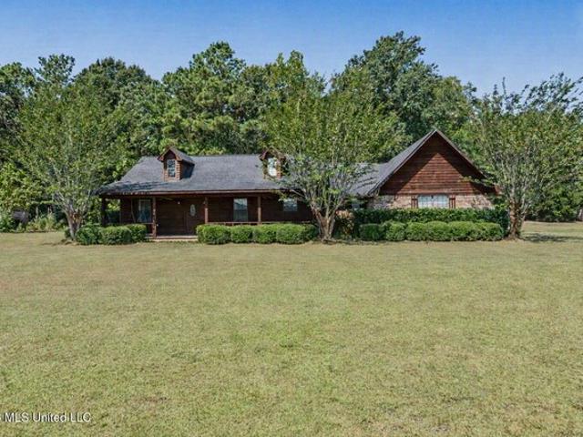 House for sale in Lucedale, Mississippi
