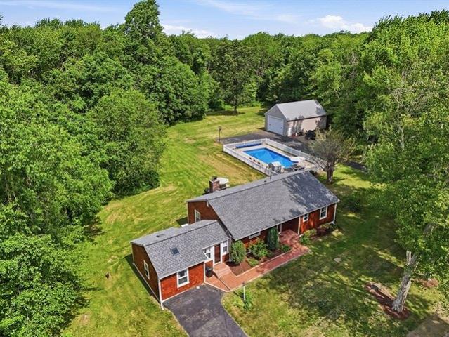 House for sale in Sutton, Massachusetts