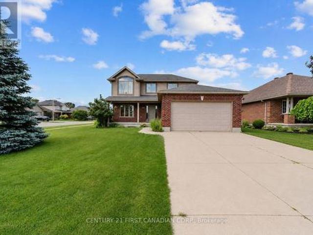 House for sale in Ontario