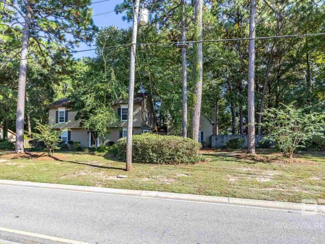 House for sale in Lake Forest, Daphne