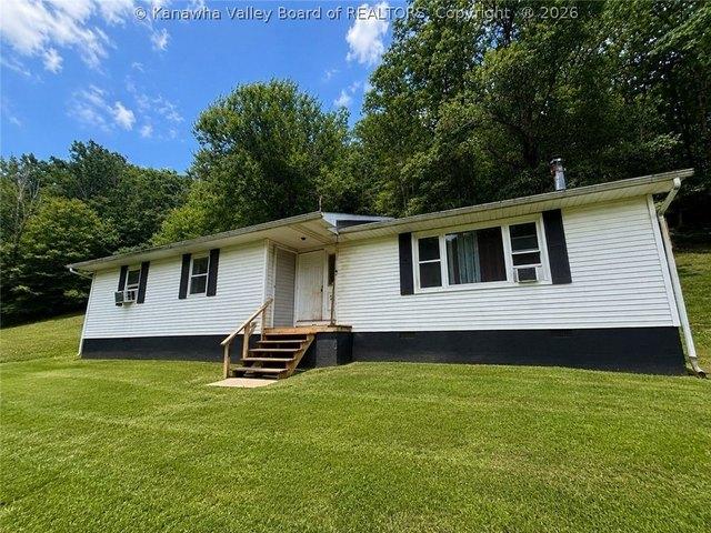House for sale in Charleston, West Virginia