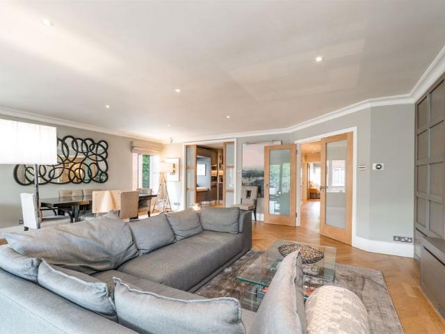 Apartment to rent in Pembroke East E ED, Dublin