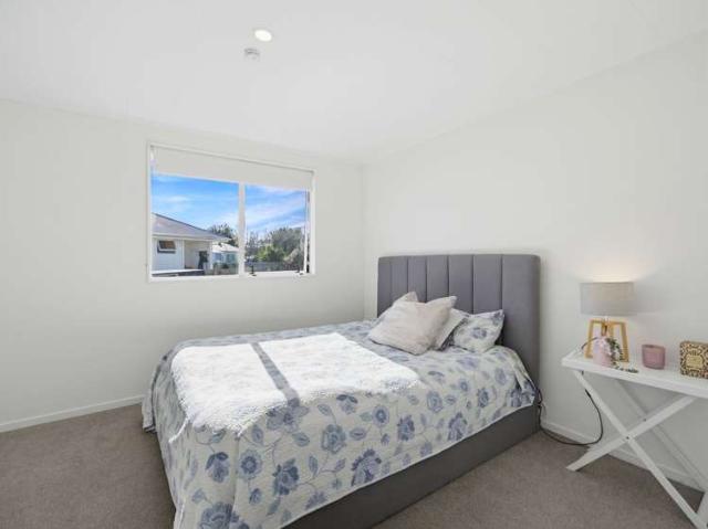 House for sale in Parakai