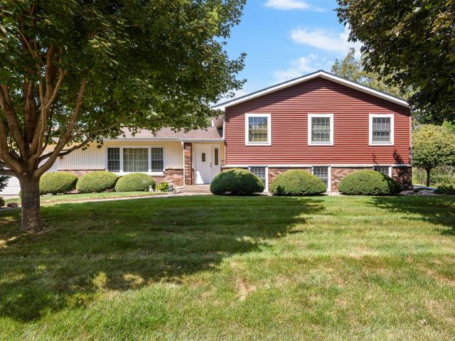 House for sale in Coal Valley, Illinois