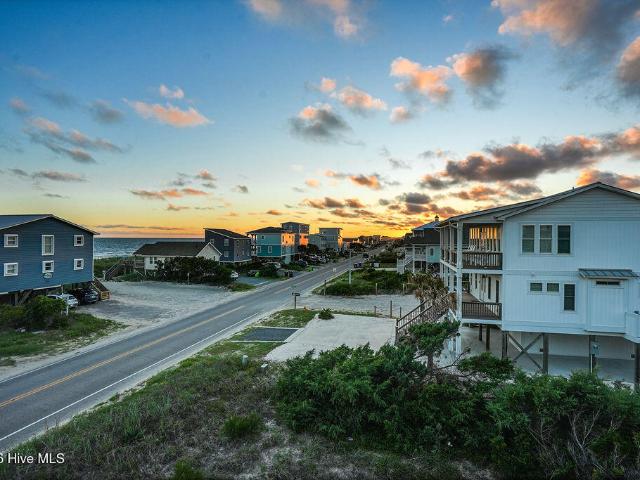 House for sale in Oak Island, North Carolina