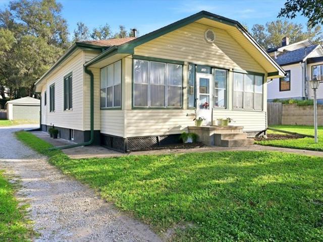 House for sale in Council Bluffs, Pottawattamie County