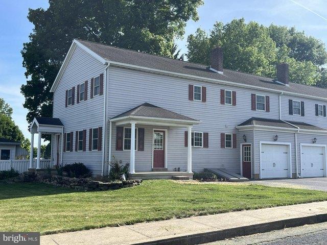 Townhouse for sale in Lebanon, Pennsylvania