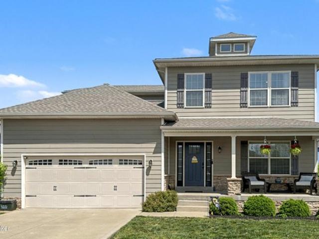 House for sale in Mount Washington, Kentucky