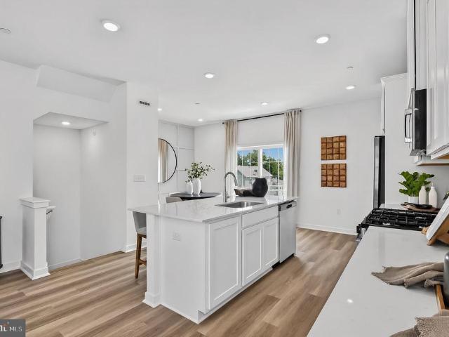 Townhouse for sale in Hammonton, New Jersey