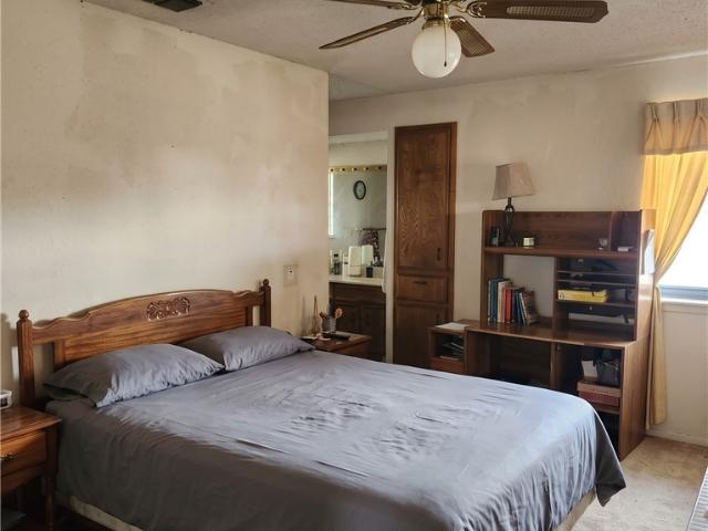 House for sale in Tangerine Place, Victoria