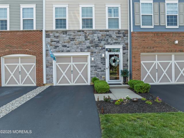 Condo for sale in Eatontown