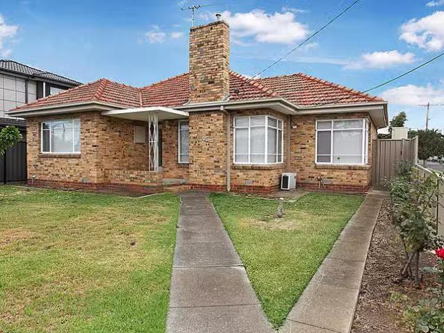 House for rent in Newport