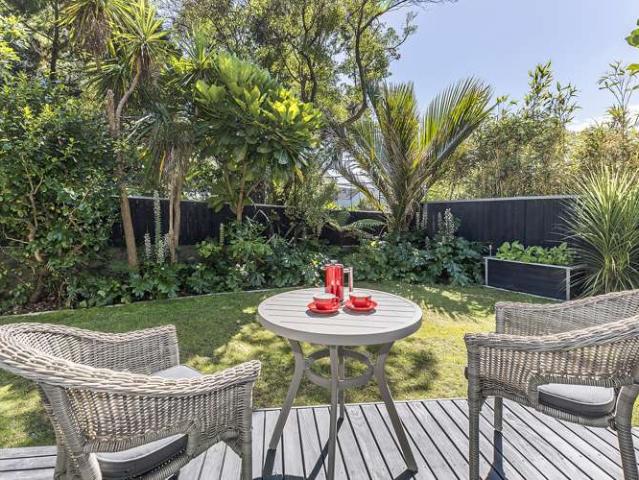 House for sale in Breaker Bay, Wellington