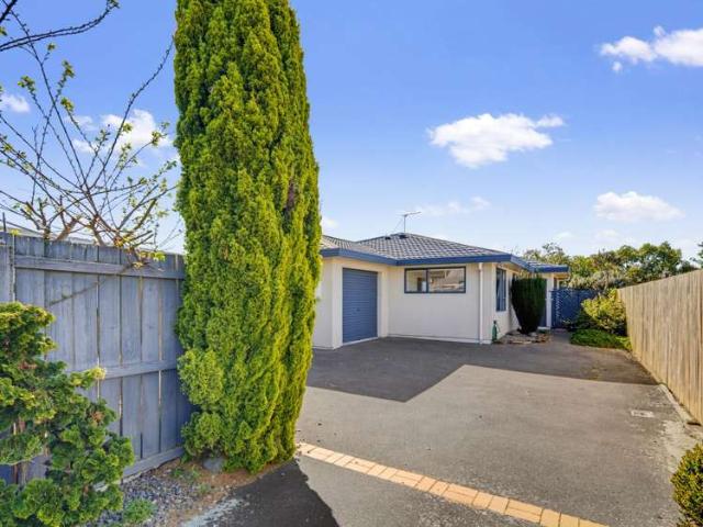 Townhouse for sale in Redwoodtown, Blenheim