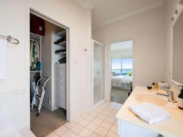 House for sale in Takapuna