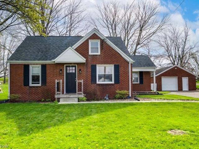 House for sale in Hartville, Ohio