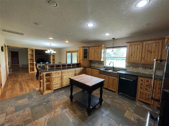 House for sale in Lexington, Oklahoma