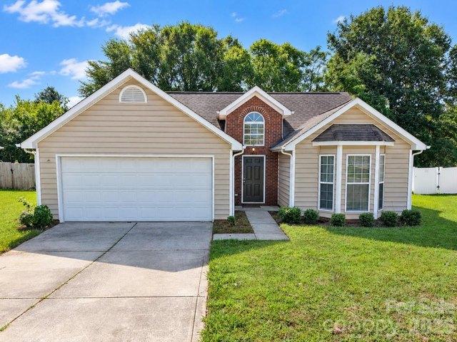 House for sale in Centennial at Historic Huntersville, Huntersville