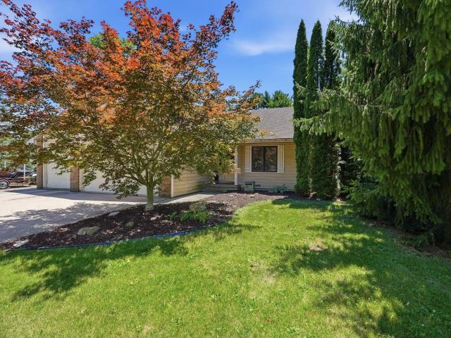 House for sale in Leo, Indiana