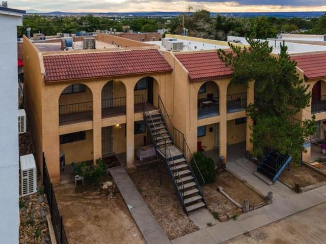 House for sale in New Mexico