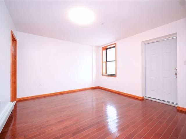 Condo for sale in Arverne, New York