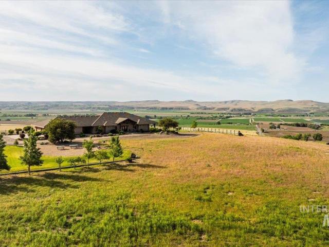 Farm for sale in Oregonia