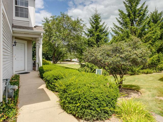 Townhouse for sale in Round Lake, Lake County