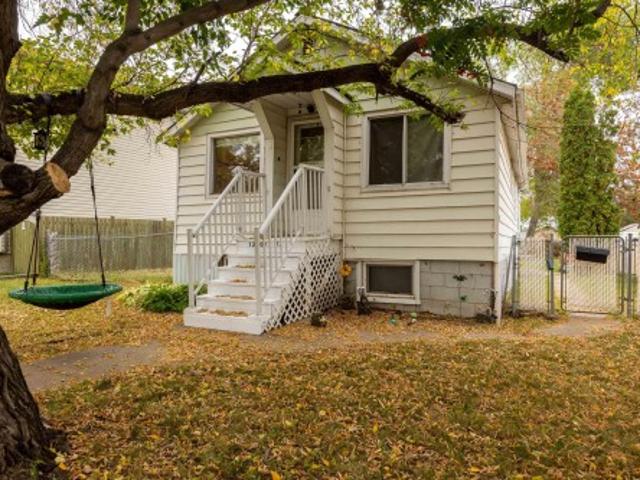 House for sale in Wedgewood, Alberta