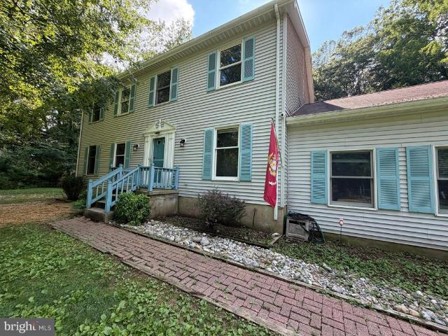 House for sale in Lusby, Maryland
