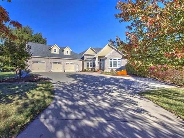 House for sale in Decatur, Illinois