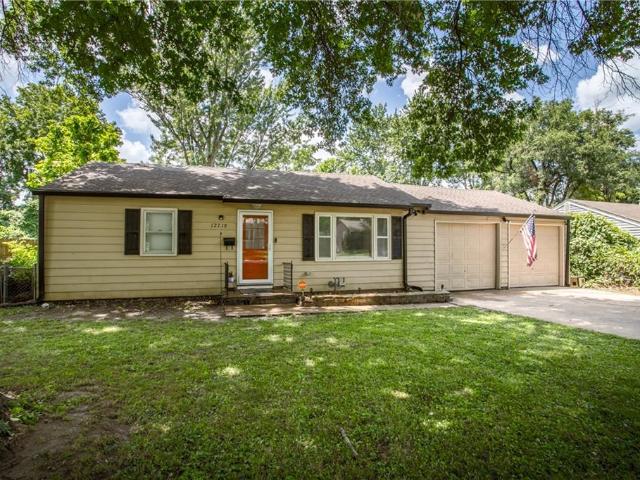 House for sale in Grandview, Missouri