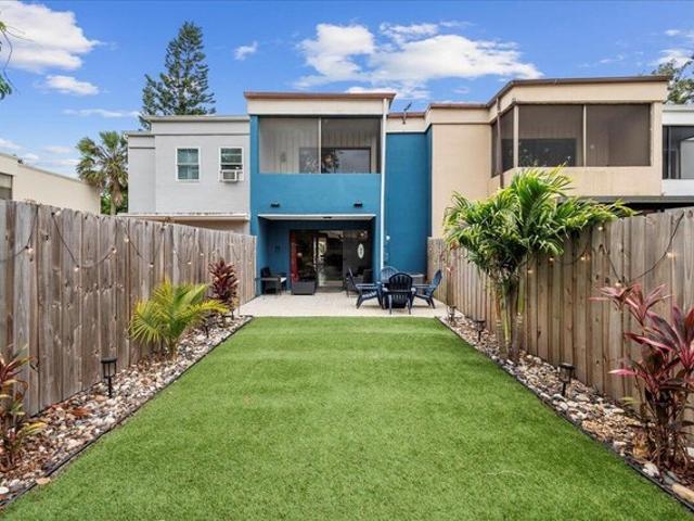 Townhouse for sale in Wellington, Florida