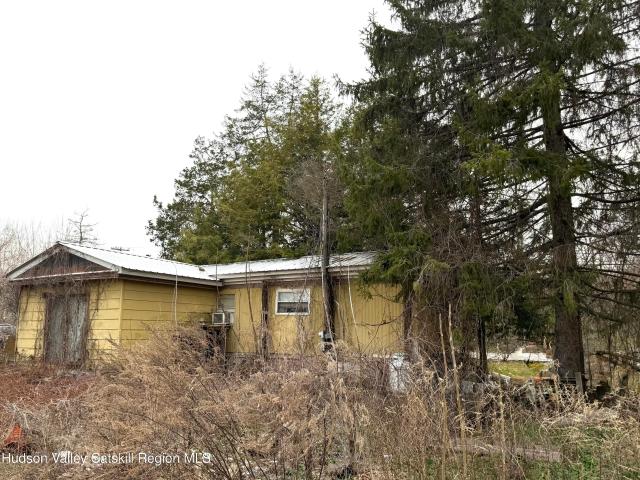 House for sale in Athens, New York