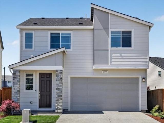 House for sale in Oregonia