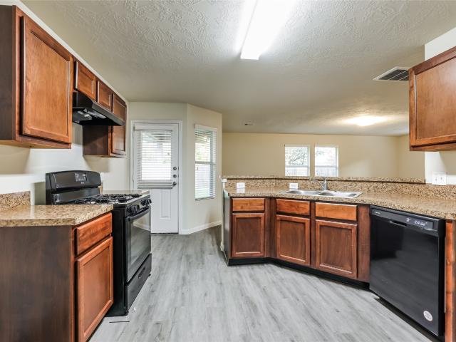 Property for rent in Rosharon, Texas