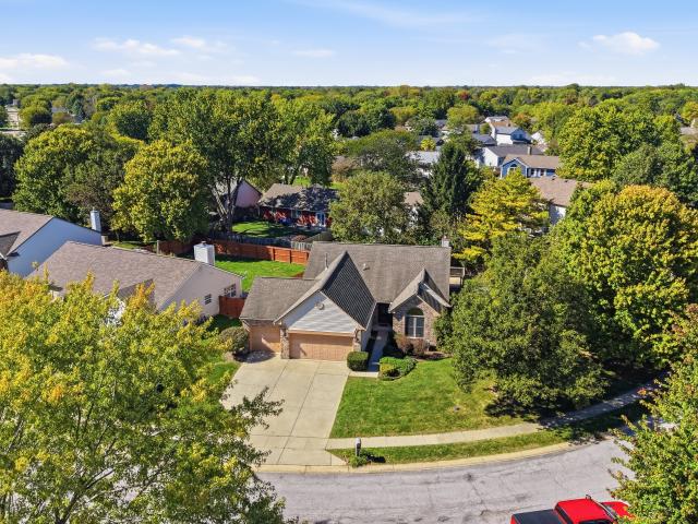 House for sale in Cobblestone, Lawrence