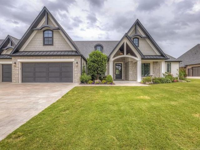 House for sale in Jenks, Oklahoma