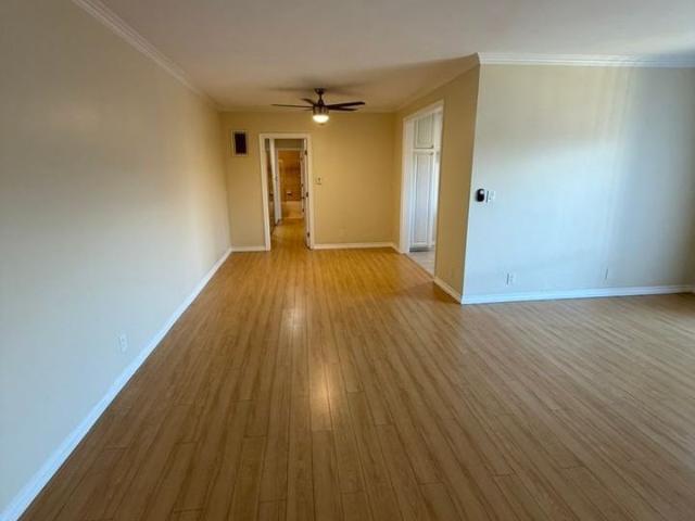 Apartment for rent in Glendale, California