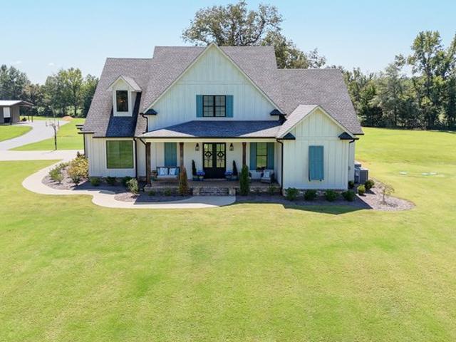 House for sale in Myrtle, Mississippi